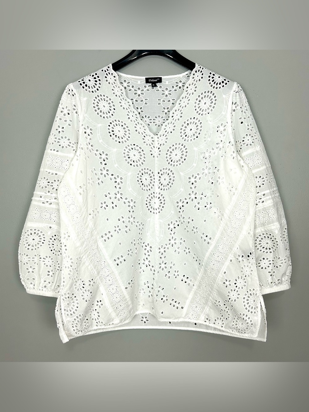 Tolani Puff Sleeve Eyelet Lace Top Women’s Size XL Scalloped V-Neck 100% Cotton